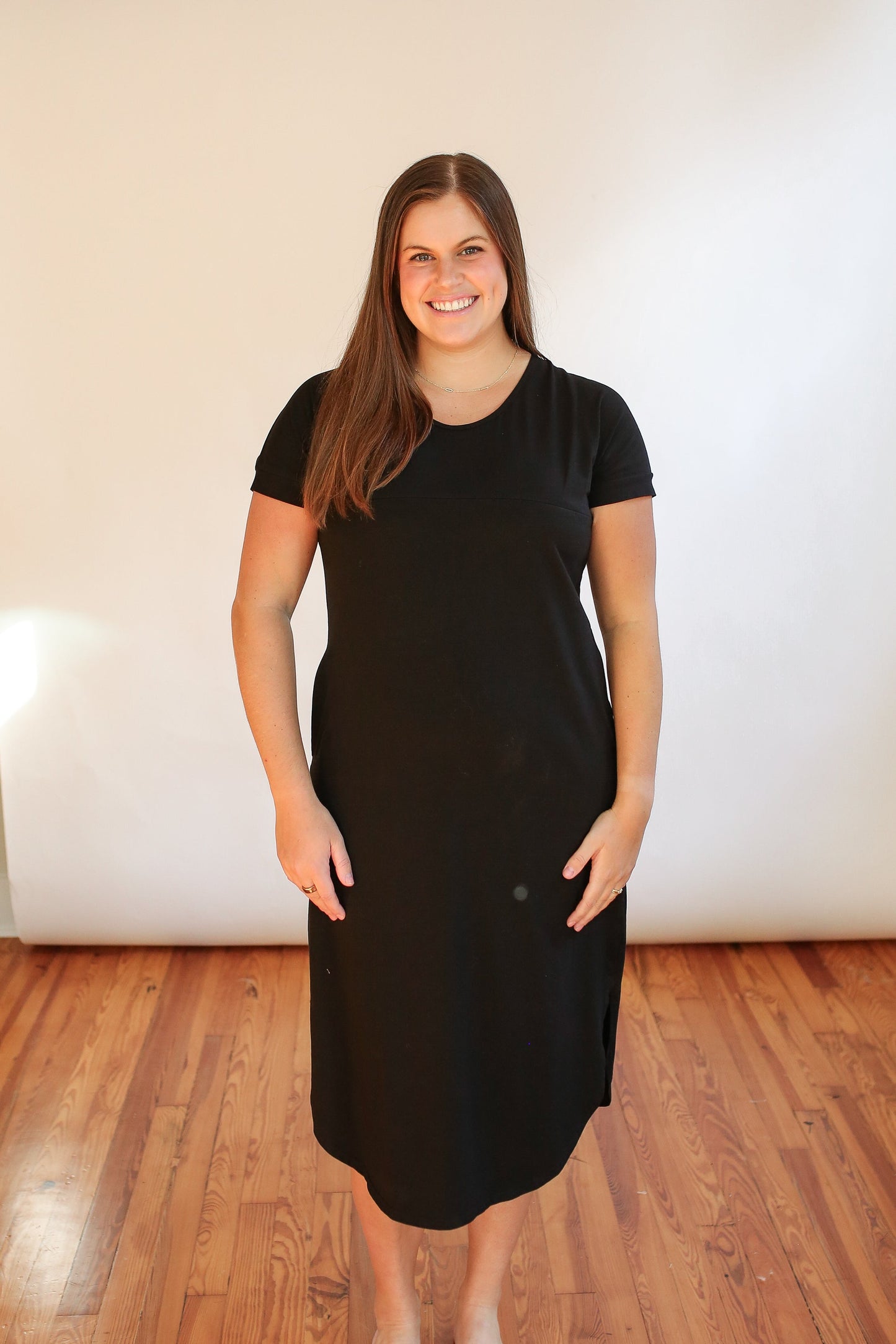 Movemama Invisible Zipper Midi Breastfeeding T-Shirt Dress (Final Sale)