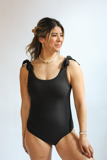 Movemama Ribbed One Piece Tie Shoulder Breastfeeding Swimsuit