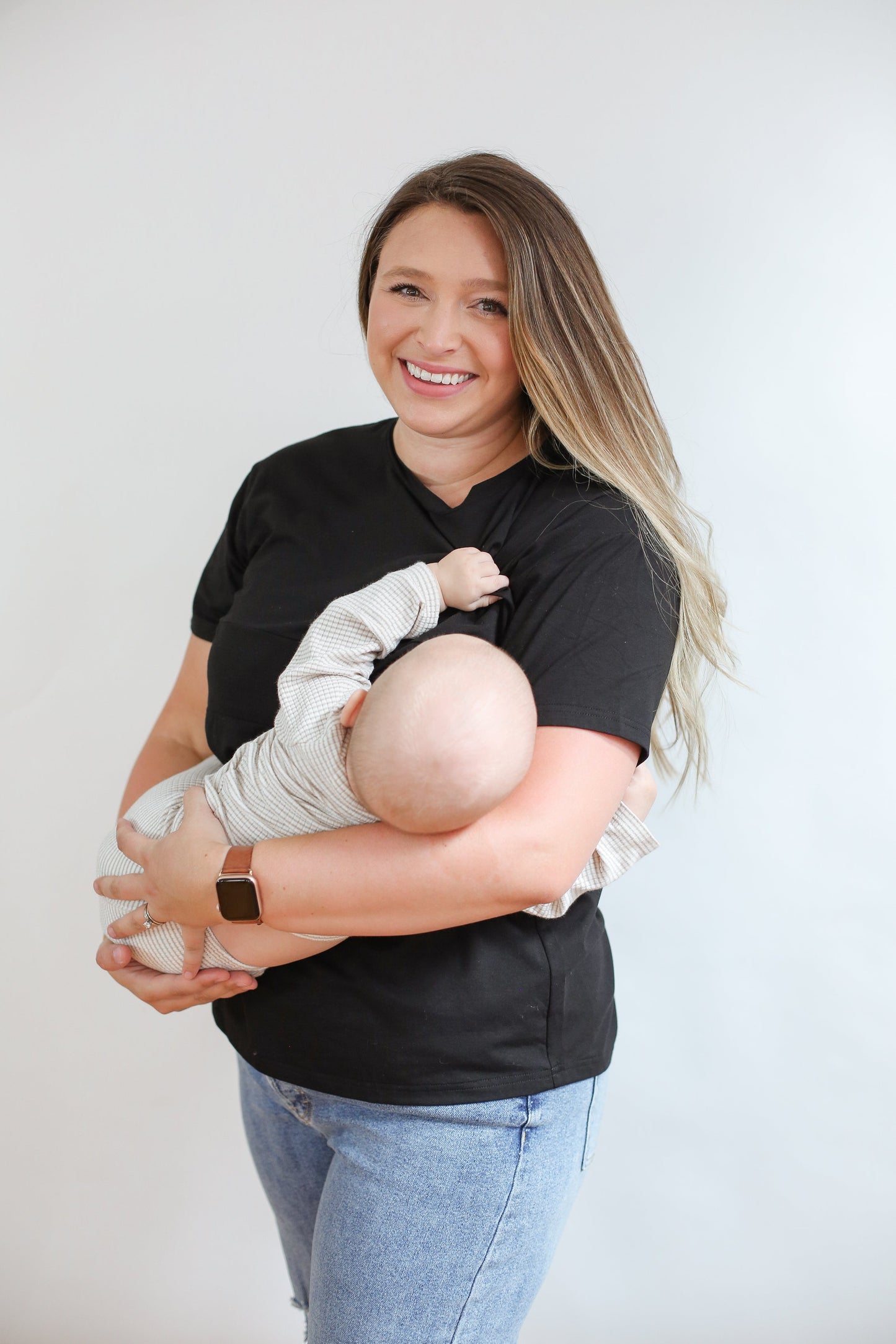 Movemama Full Zip Breastfeeding Tee