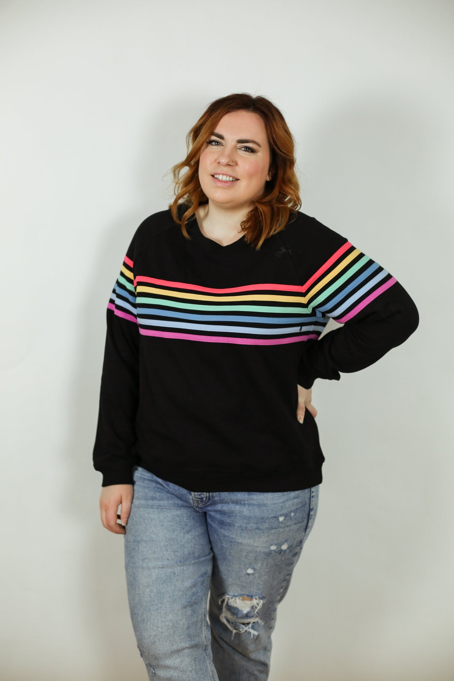 Movemama Six Stripe Invisible Zip Breastfeeding Sweatshirt