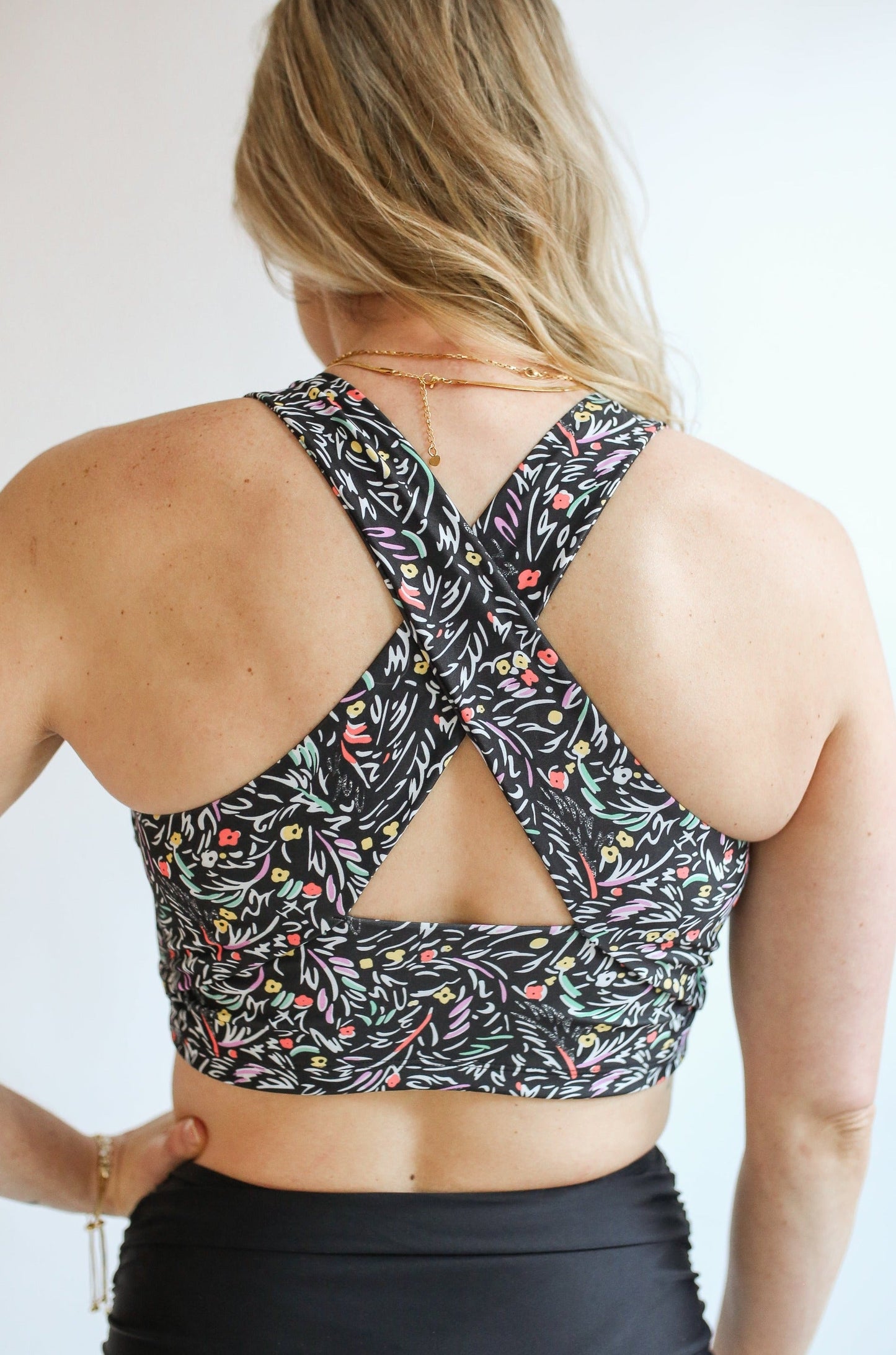 Movemama Crop Zip Up Breastfeeding Swimsuit Top