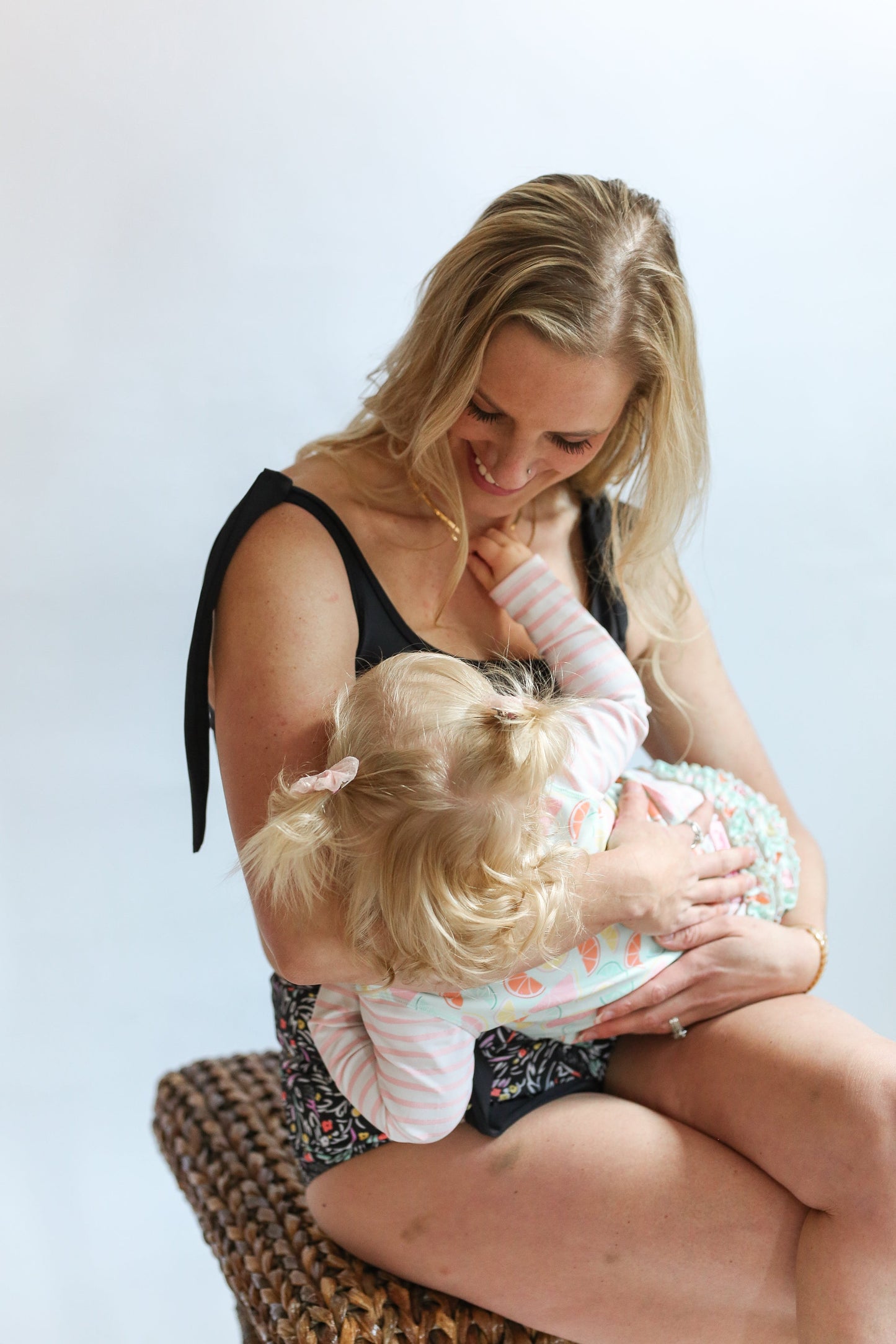 Movemama Tie Shoulder Breastfeeding Bikini Swimsuit Top