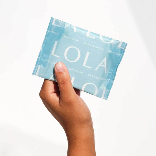 LOLA Pads with Wings (12CT Regular Ladibug)