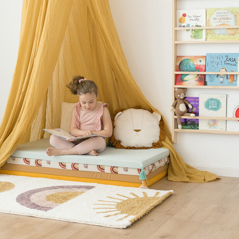 Nattiot Sunshine Rainbow Girl Rug