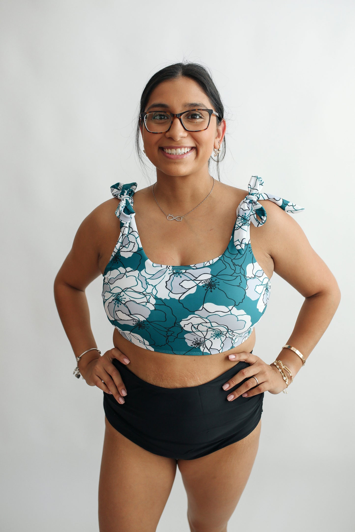 Movemama Tie Shoulder Breastfeeding Bikini Swimsuit Top
