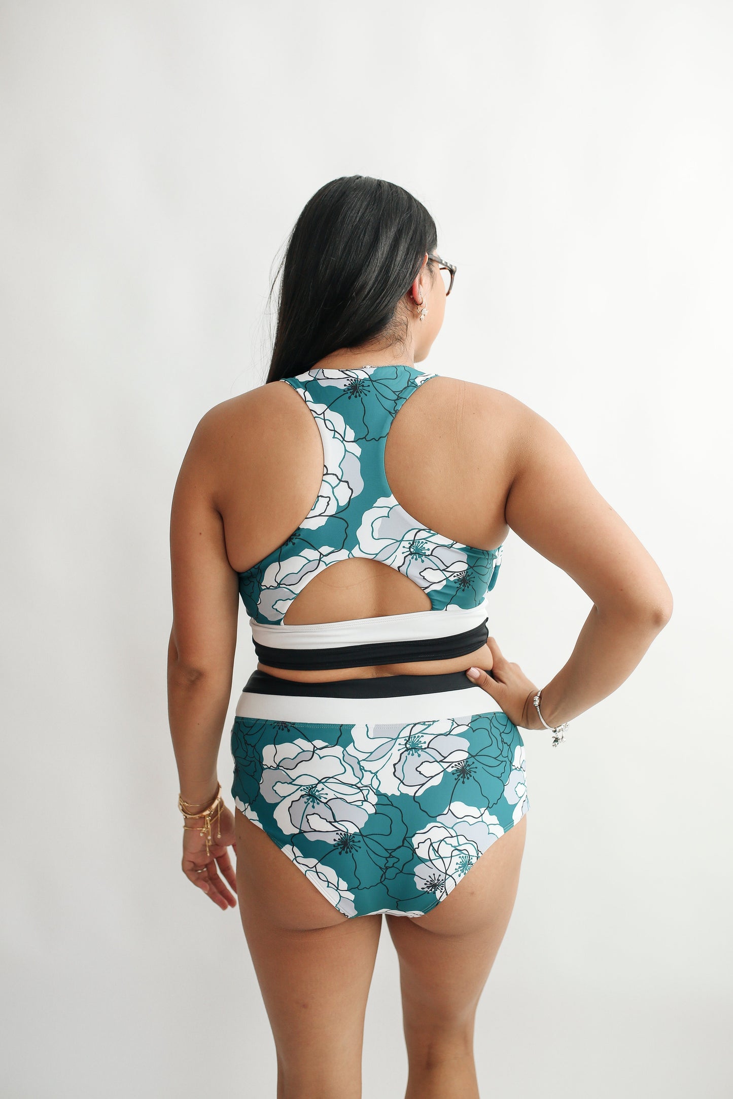 Movemama Moderate Coverage High Waist Bikini Bottoms